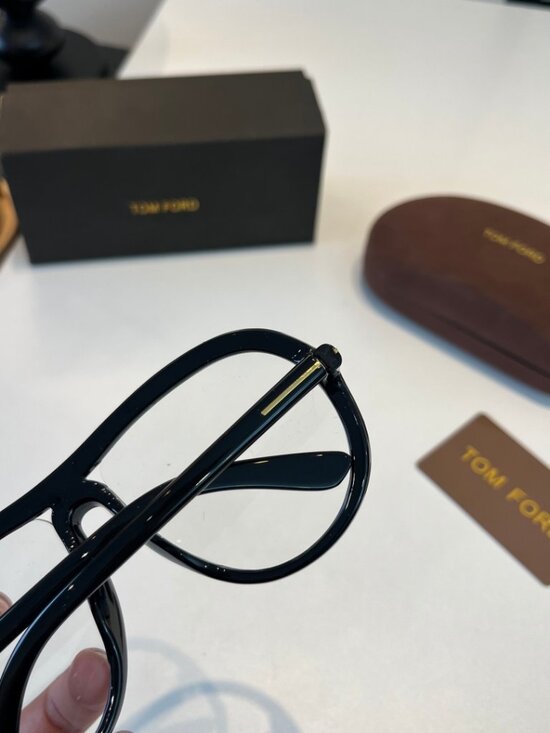 TOM FORD fashion glasses